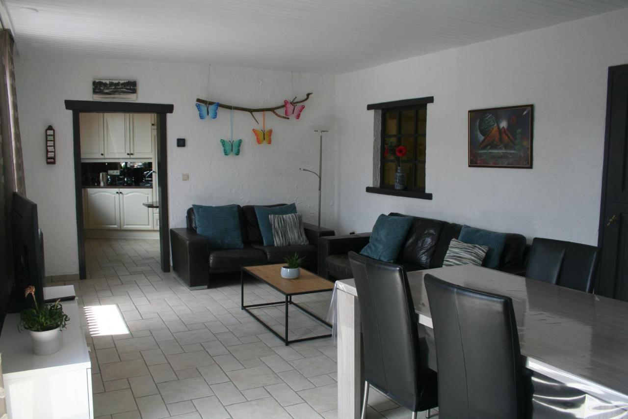 Vakantiehuis Martien Пеер Екстериор снимка